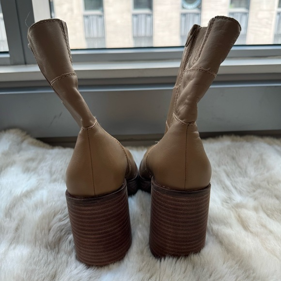 NWOT Lucky Omarey Leather Boot in Distressed Natural, Size 9 - Picture 5 of 8